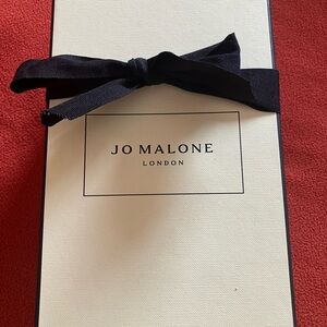 Jo Malone Peony & Nectarine Set